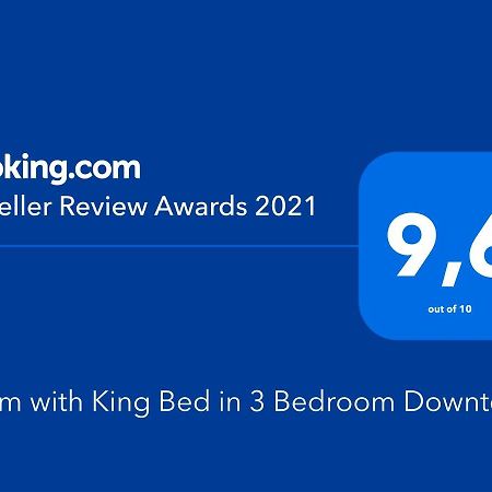 Room With King Bed In Shared 3 Bedroom Downtown Montréal Kültér fotó